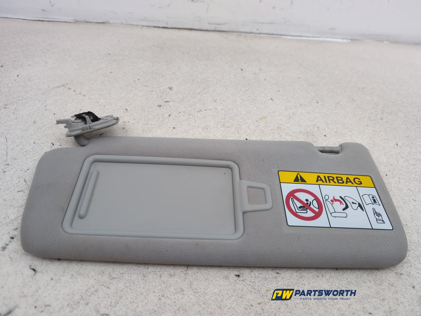 Sun Visor LH 7