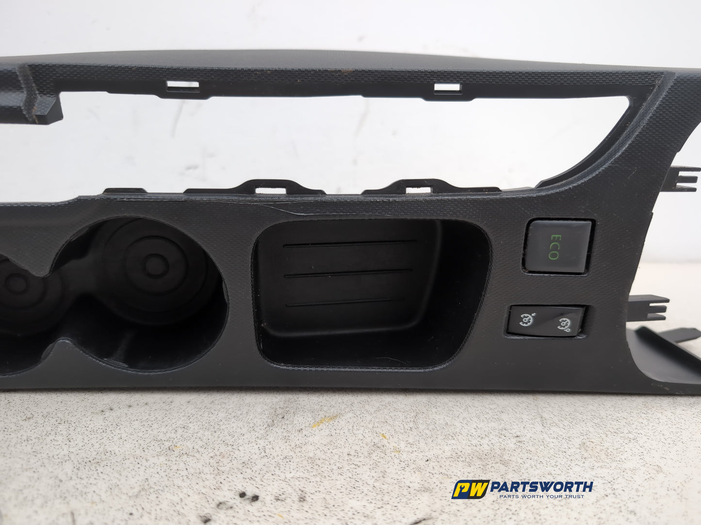 Centre Console Cup Holder 4
