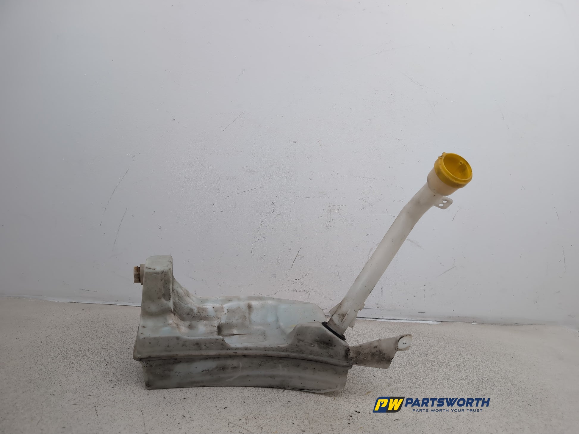 Washer Bottle Windscreen 7
