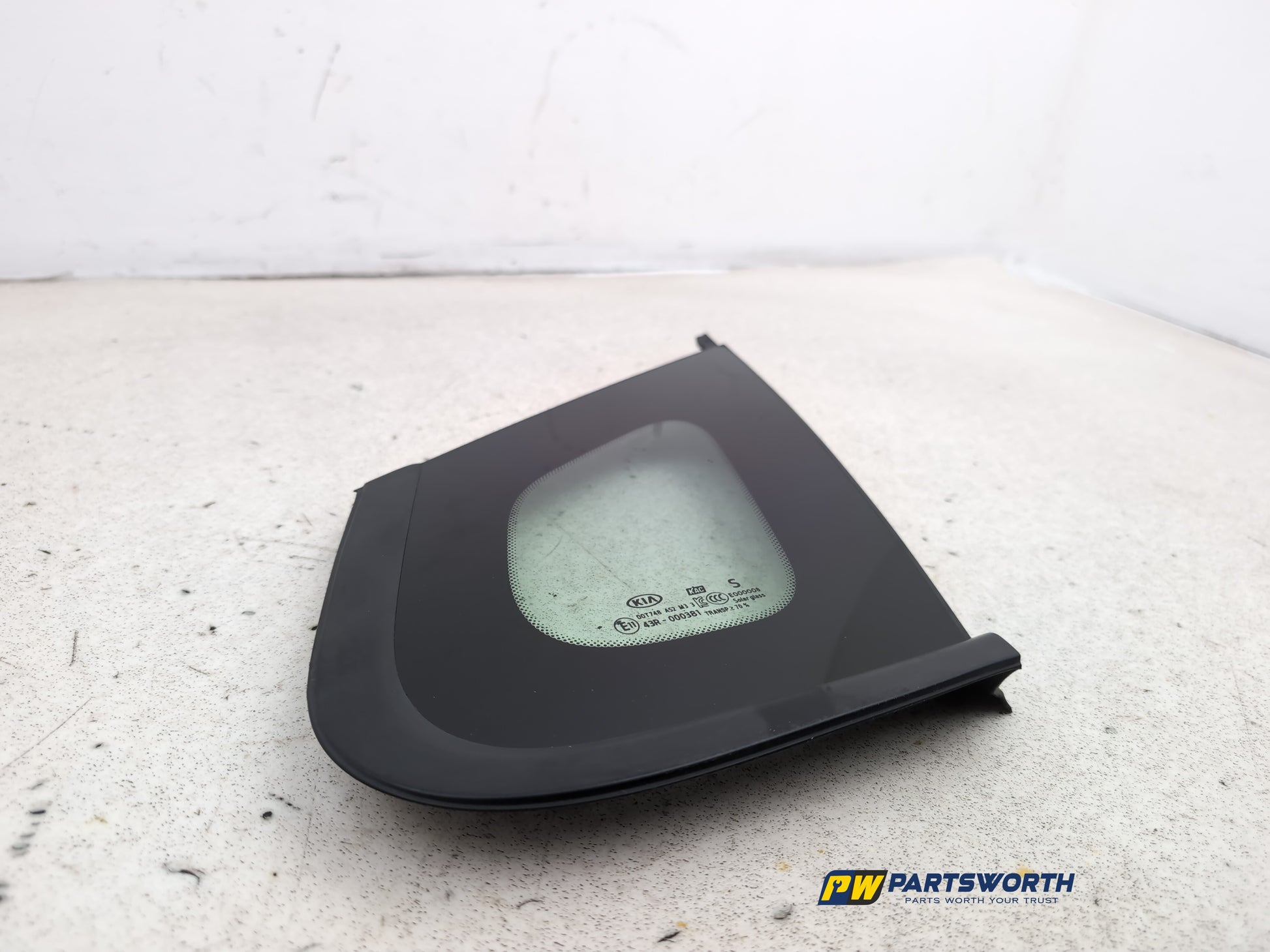 Door Glass Quarter Light Rear RH 8