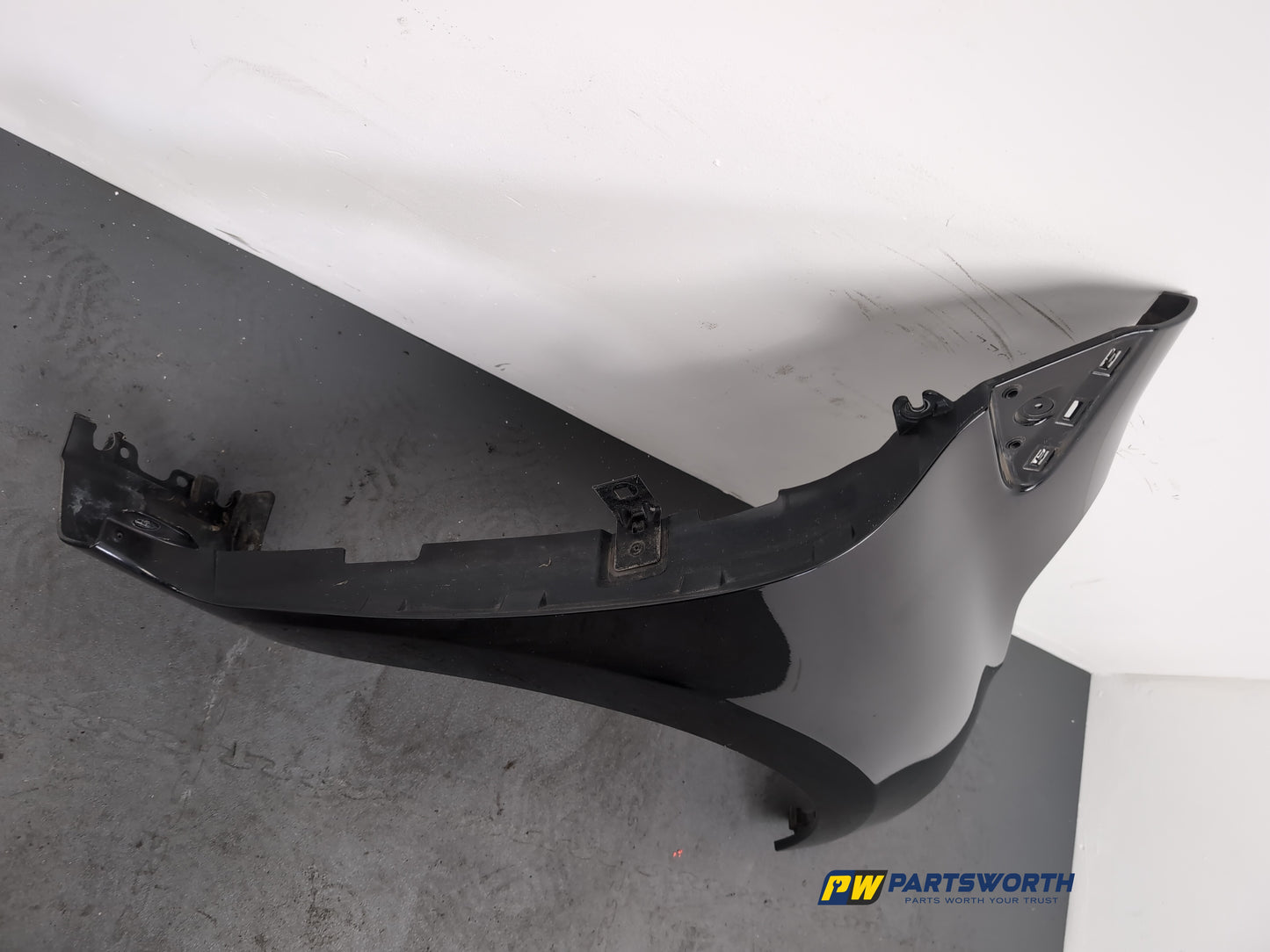 Wing Front RH 7