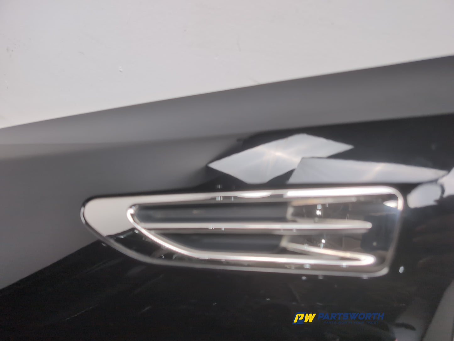 Wing Front LH 7