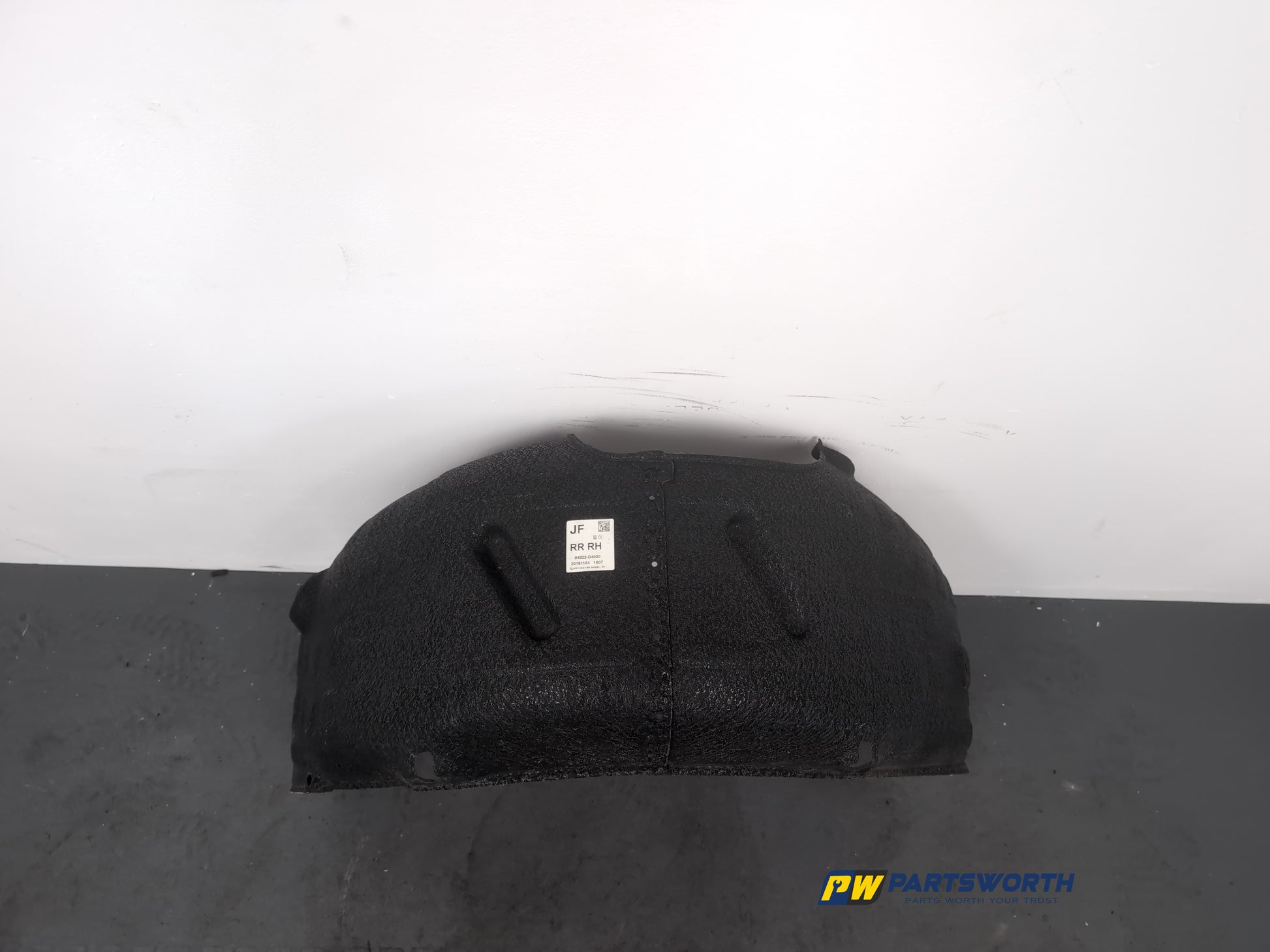 Moulding Wheel Arch Rear RH 7