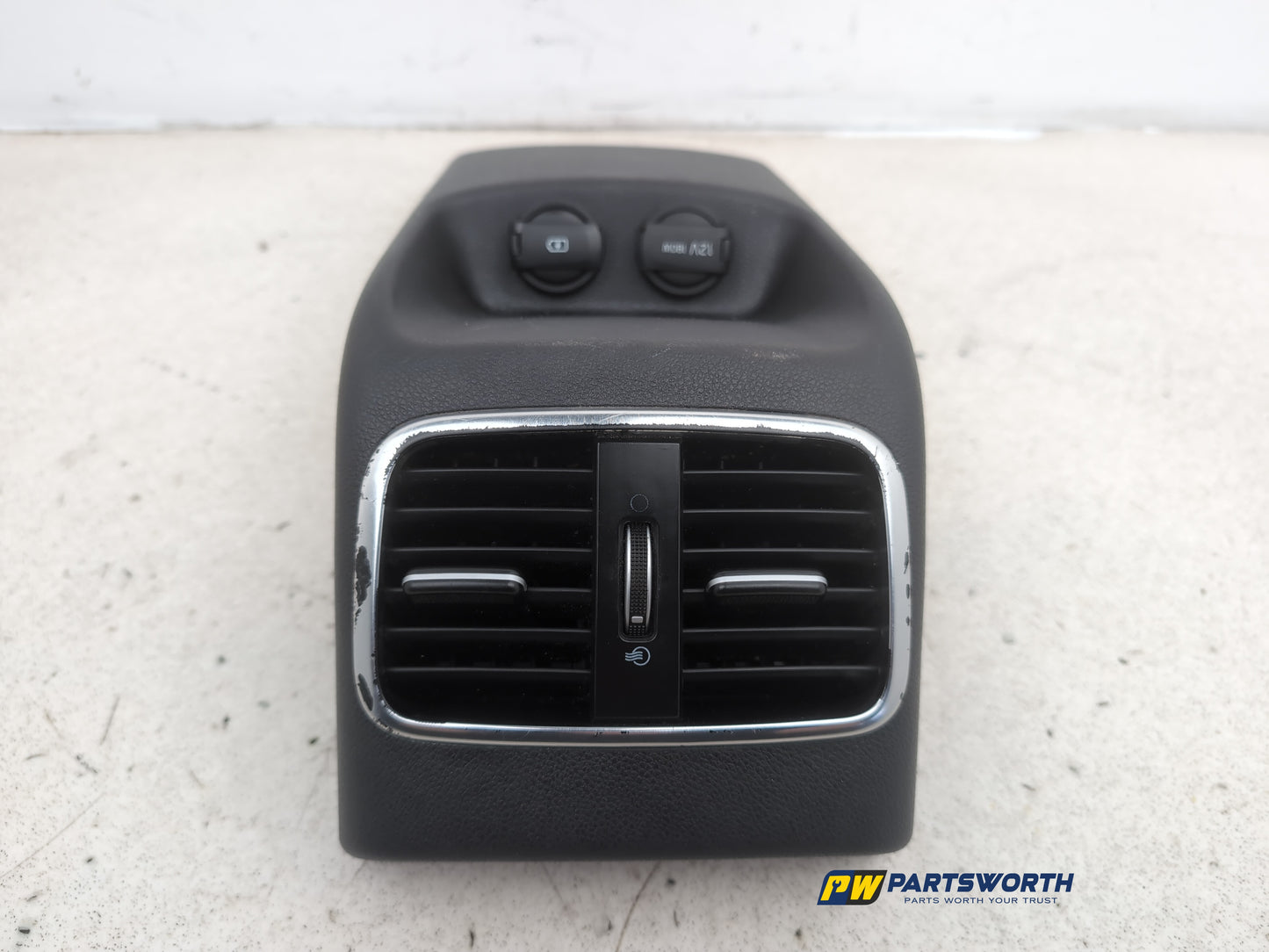 Centre Console Trim  8