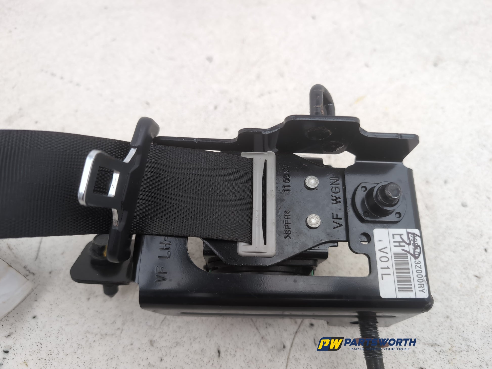 Seat Belt Rear LH 8