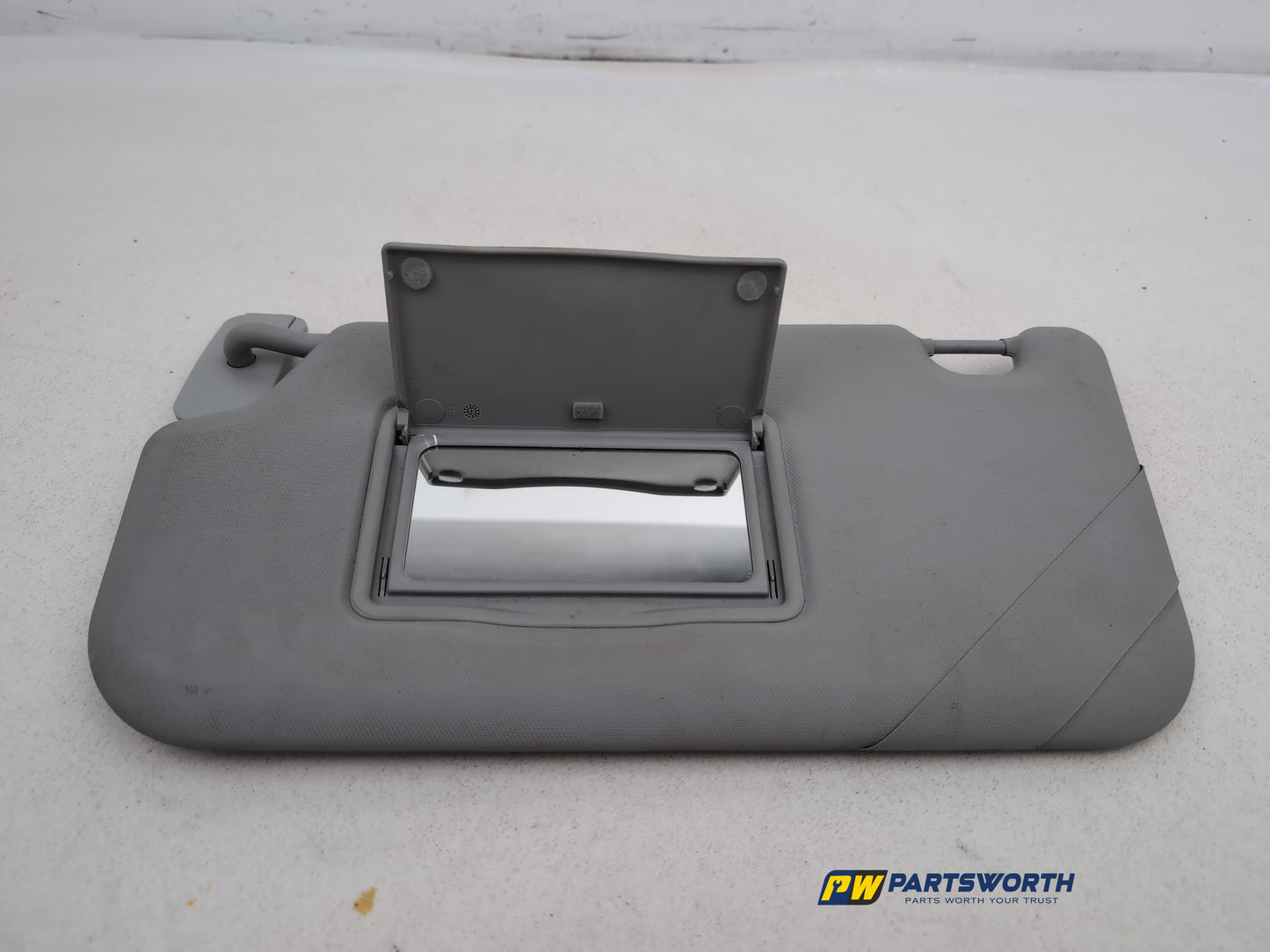 Sun Visor LH 8