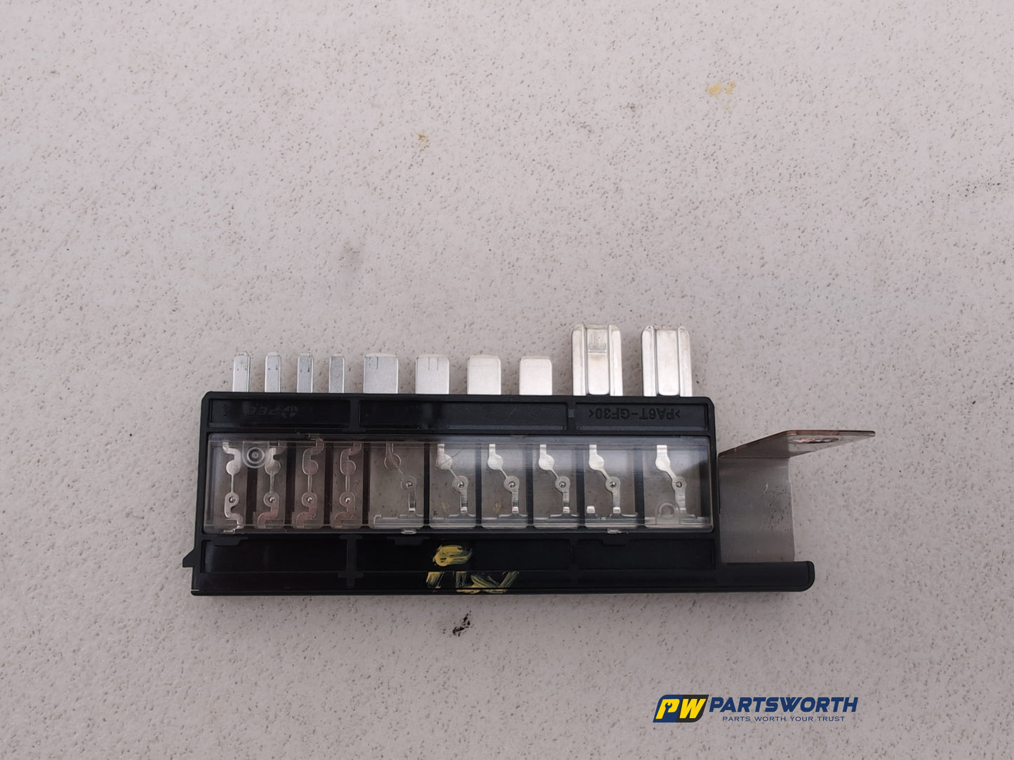 Fuse Box 8