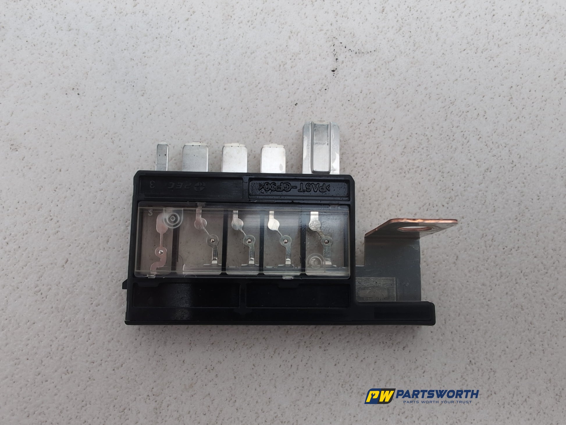 Fuse Box 8