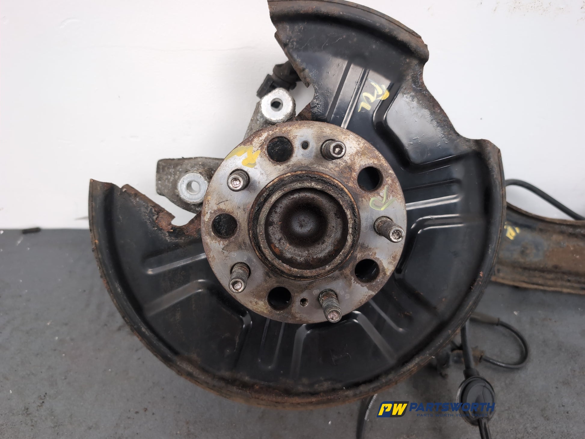 Wheel Hub Rear RH 8