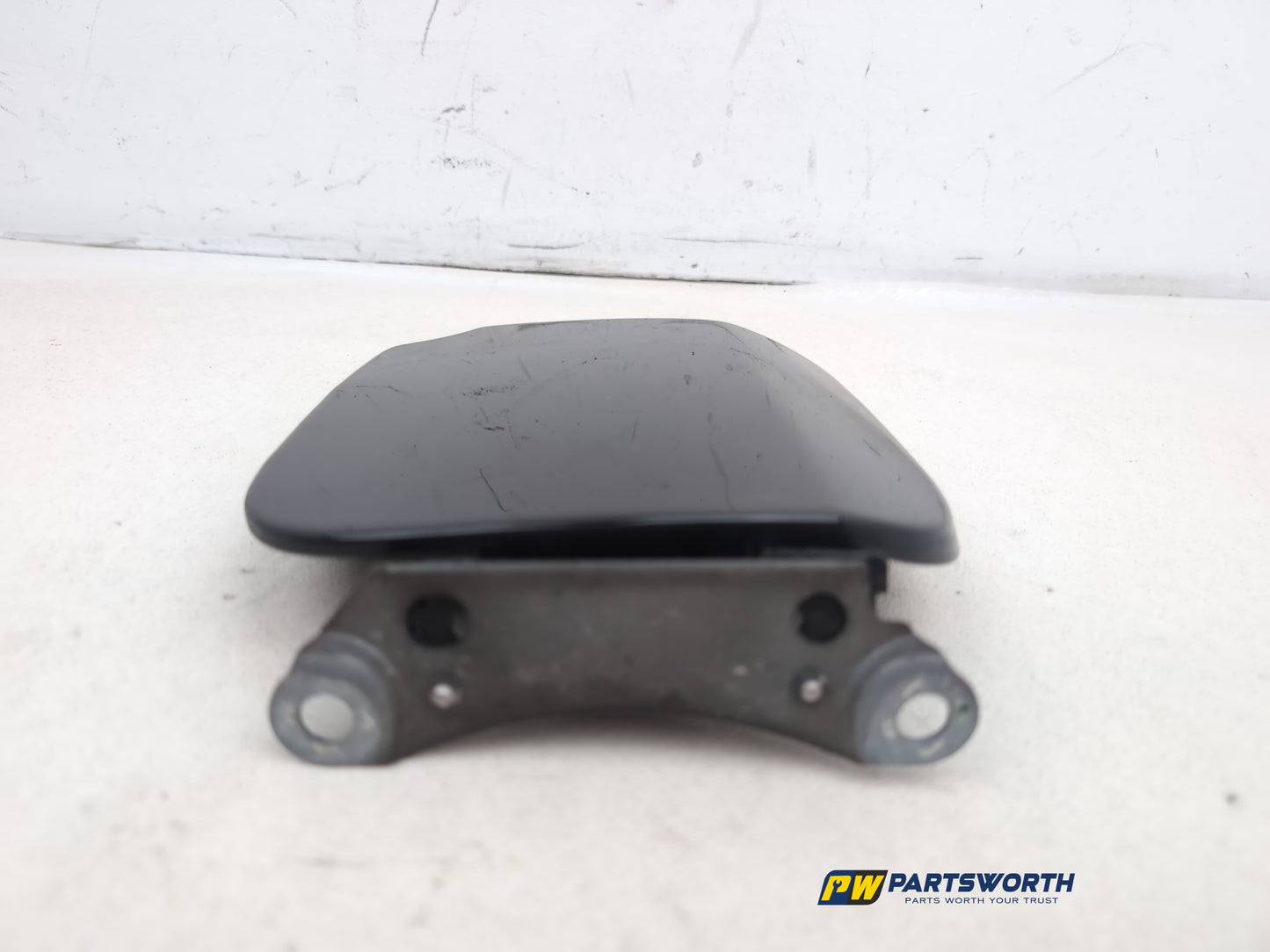 Fuel Filler Flap 7