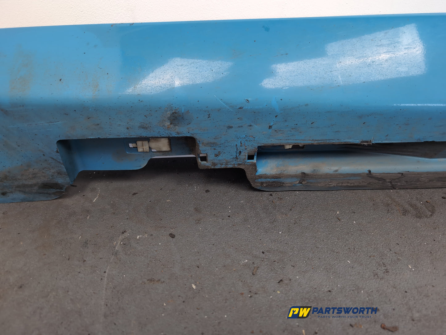 Side Skirt LH 8