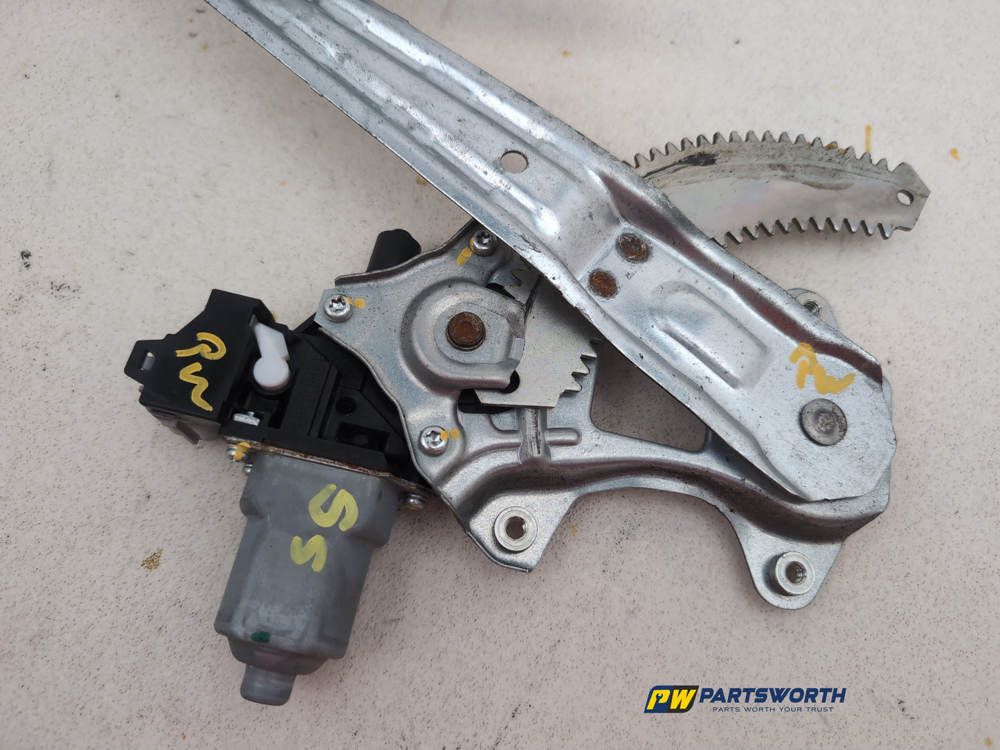 Door Rear Window Regulator LH 7