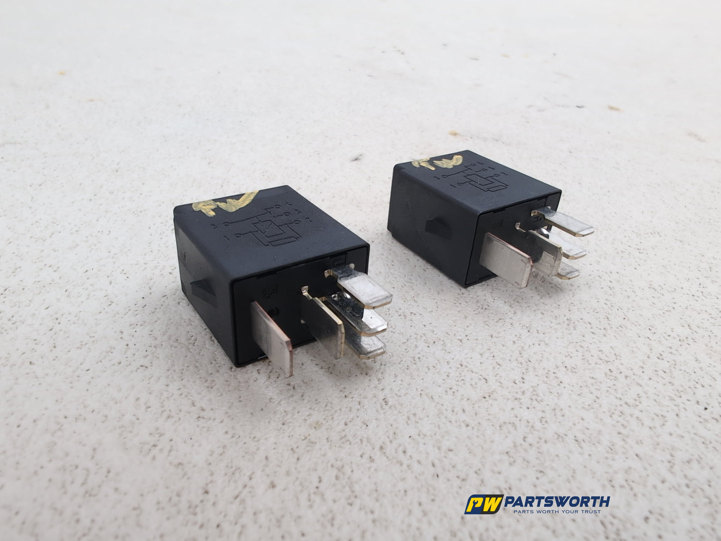 RELAY MODULE 8