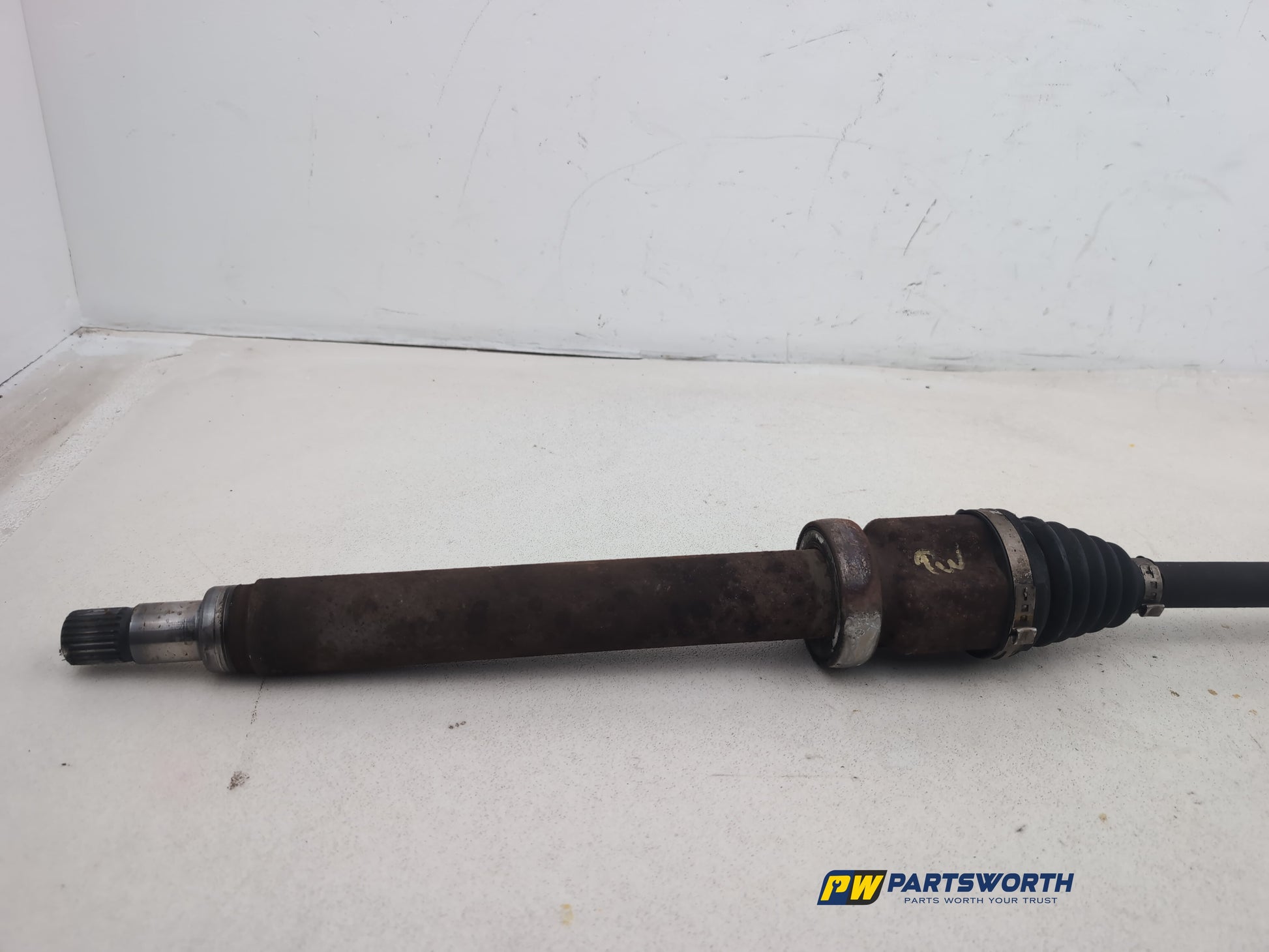 Driveshaft Front RH 8