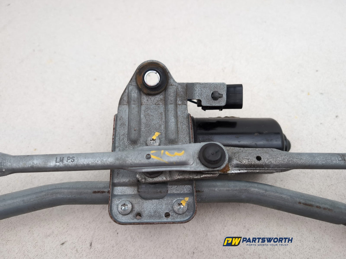 Front Wiper Motor & Mechanism / Linkage 4