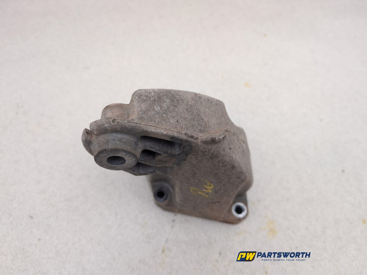 Engine Mounting RH 4