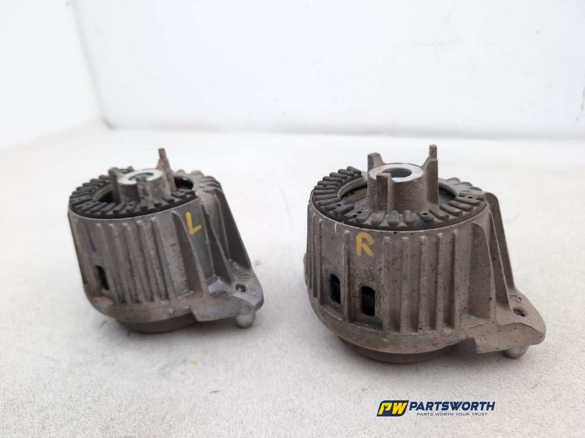 Engine Mounting Bracket 4