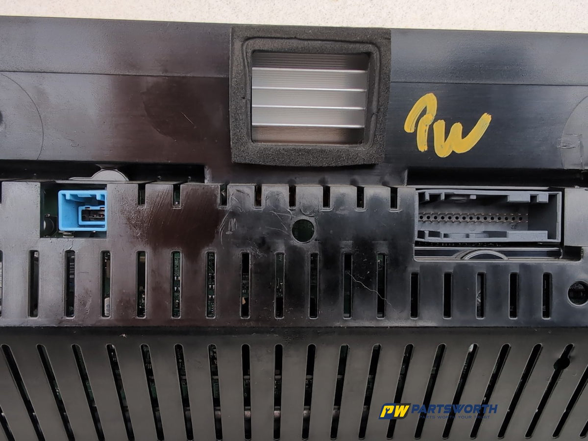 Instrument Cluster 10