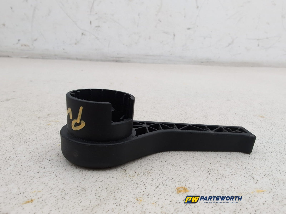 Bonnet Release Handle 4