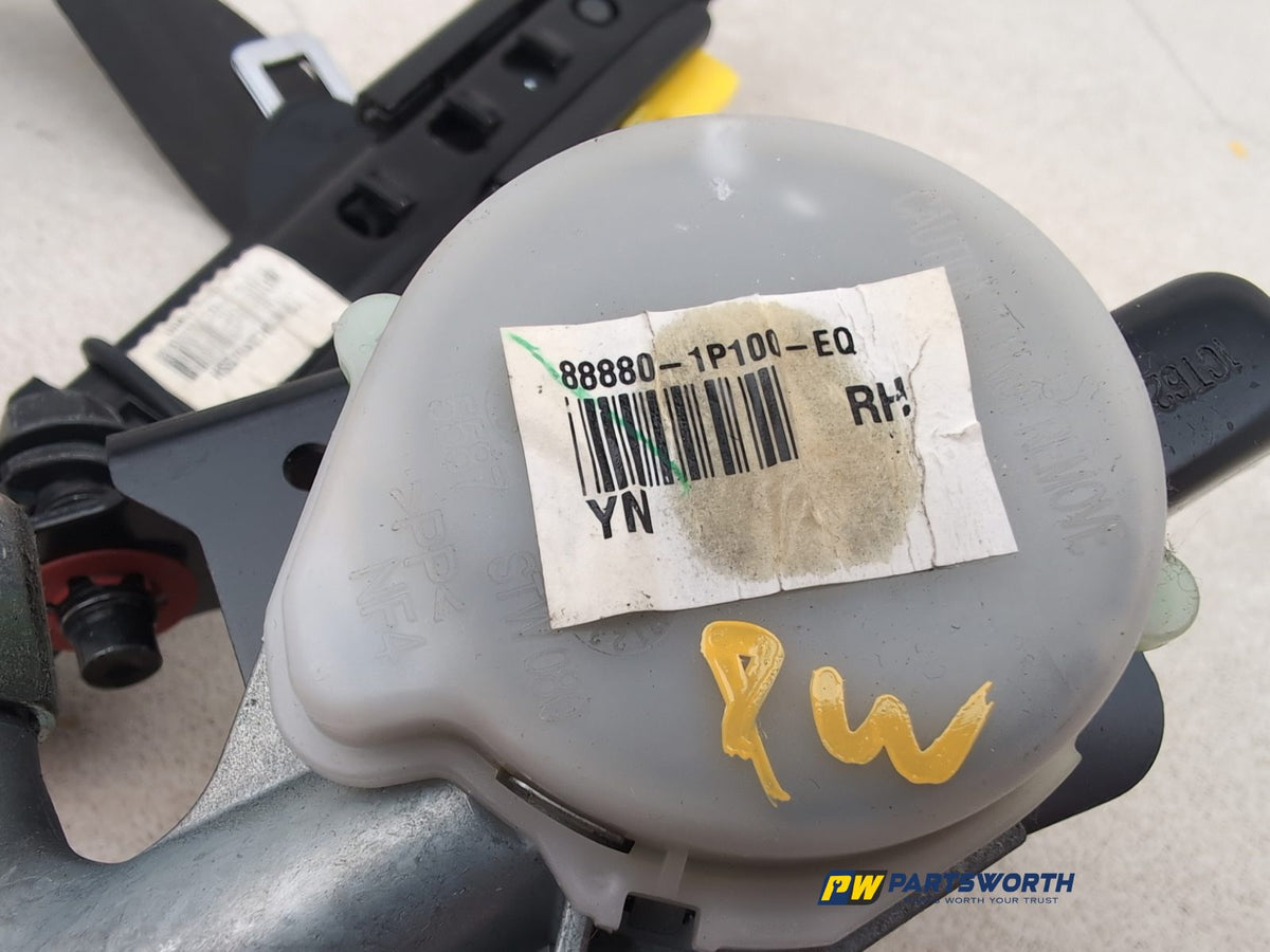 Seat Belt Front RH 4
