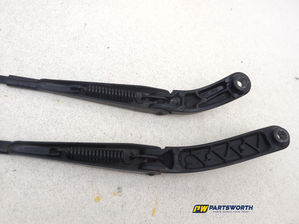 Wiper Front Arm 4