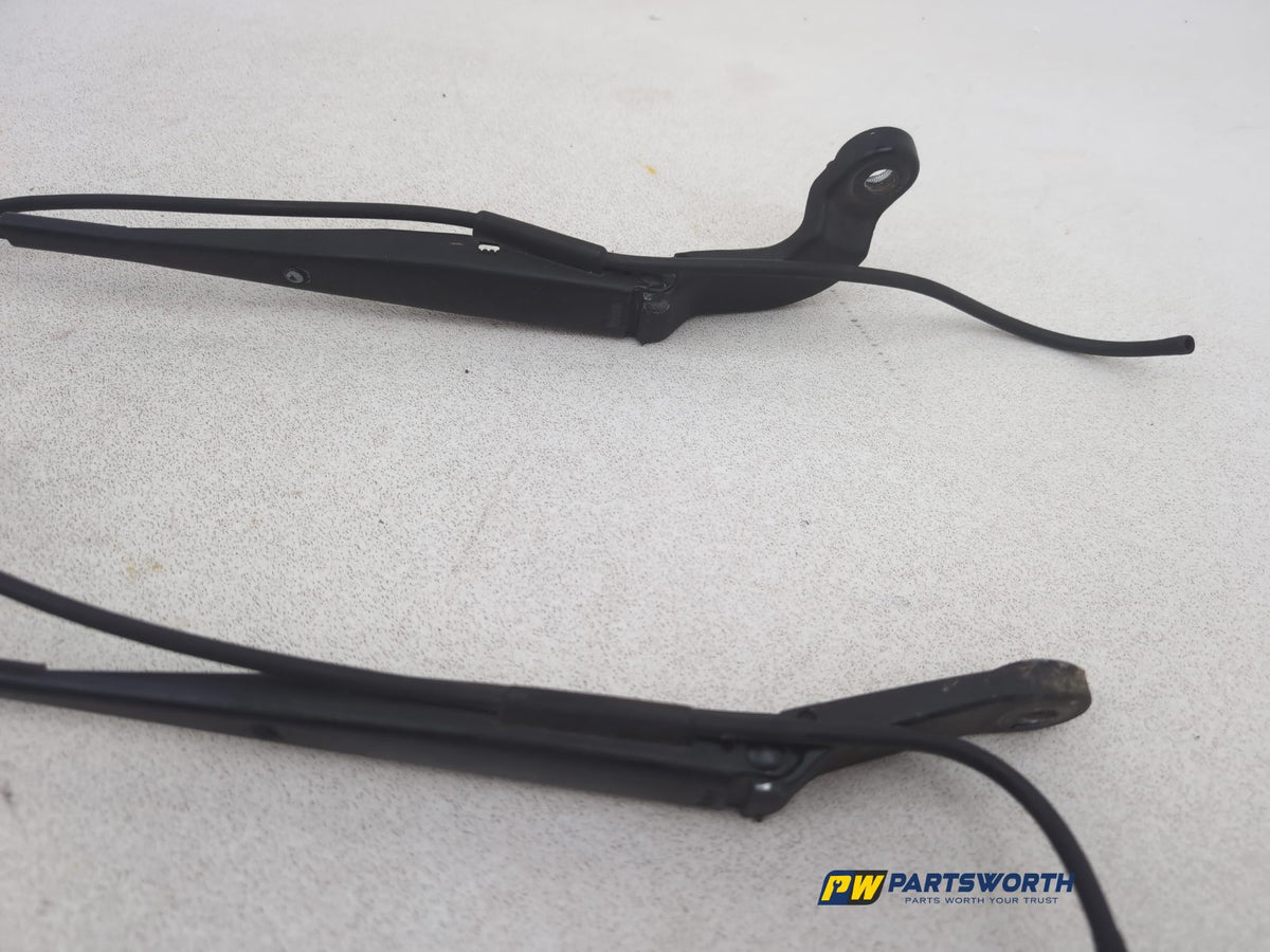Wiper Front Arm 4