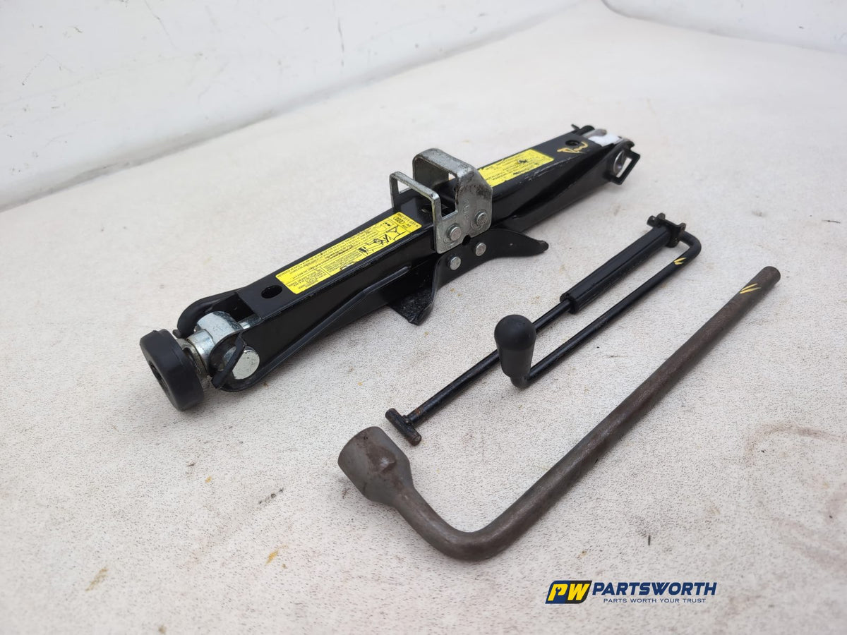 Vehicle Jack 4