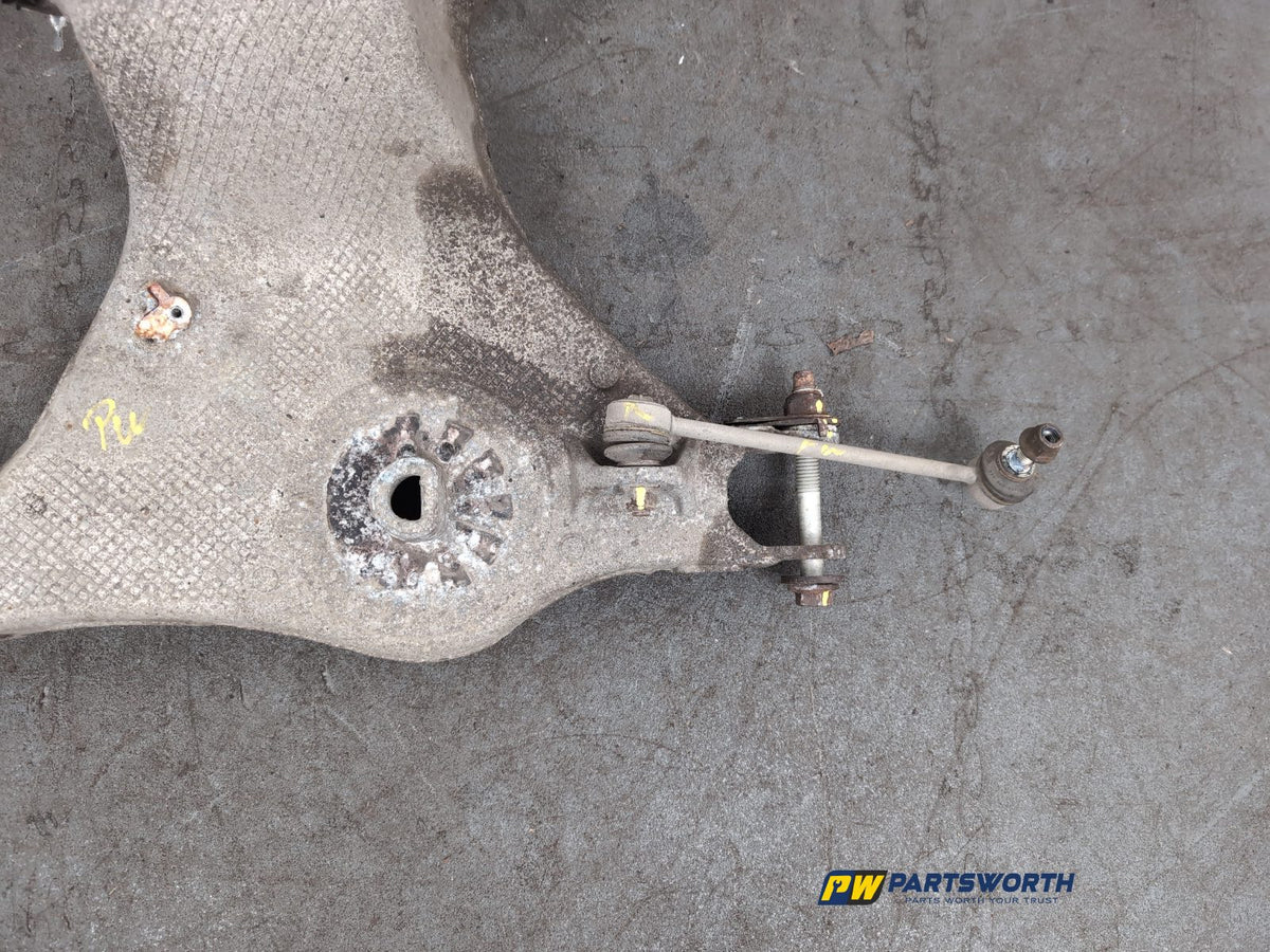 Suspension Arm Rear Wishbone LH 4