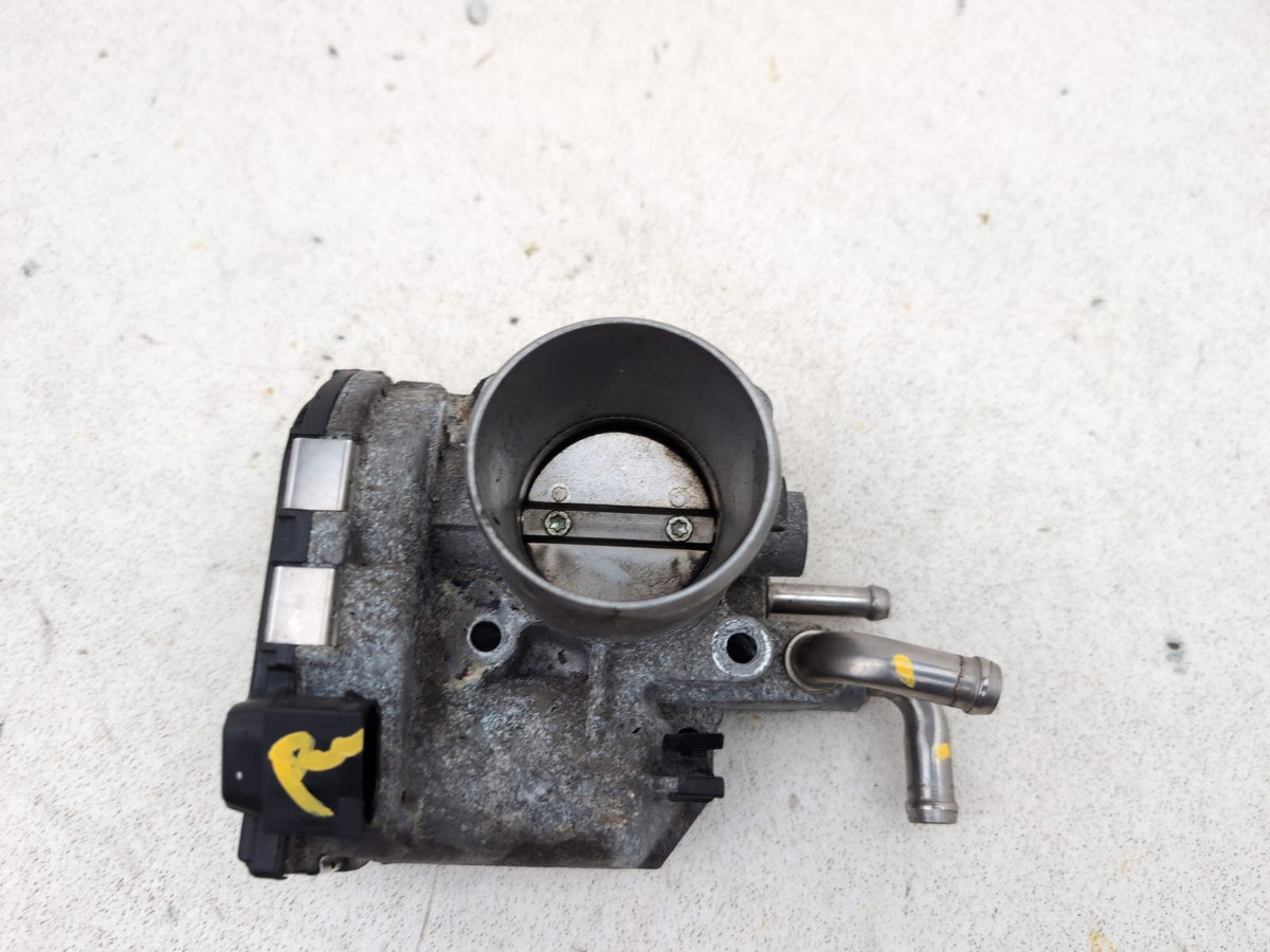 Throttle Body 4