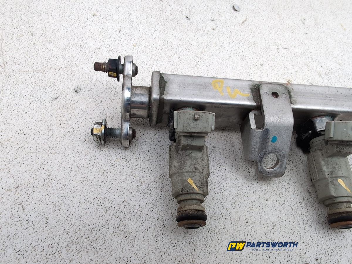Fuel Rail 4