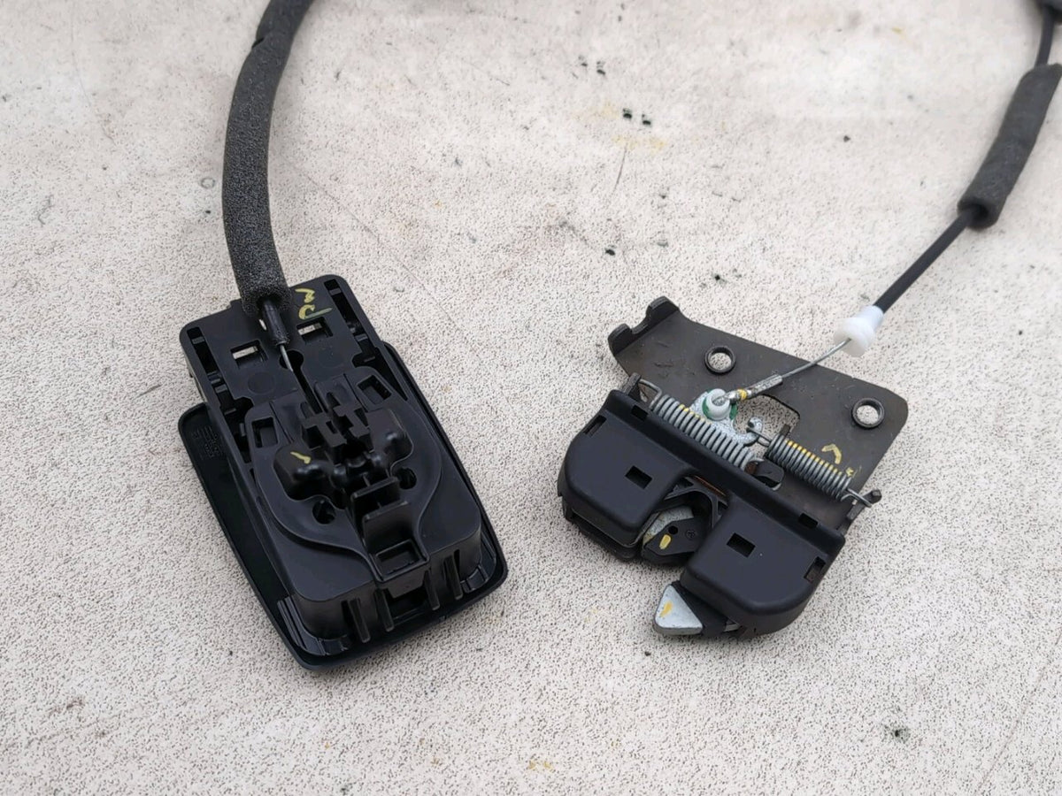 Bmw 6 Series 640d M Sport Gran Coupe F13 Rear Seat Latch Lock Set Pair 2012-2018 - photo 4