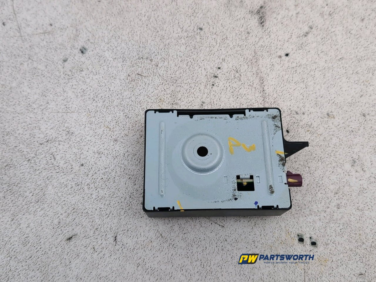 BMW 6 SERIES 640D M SPORT GRAN COUPE F13 AERIAL ANTENNA AMPLIFIER 2012-2018 4