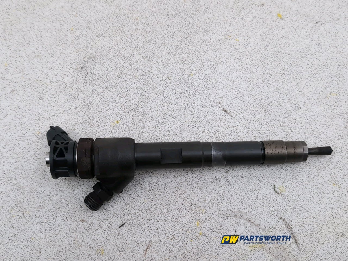 JAGUAR XE PORTFOLIO D X760 2.0L DIESEL FUEL INJECTOR G4D39K546CA 2015-2019 4