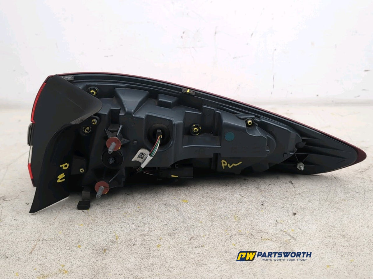 Lamp Assembly Rear LH 4