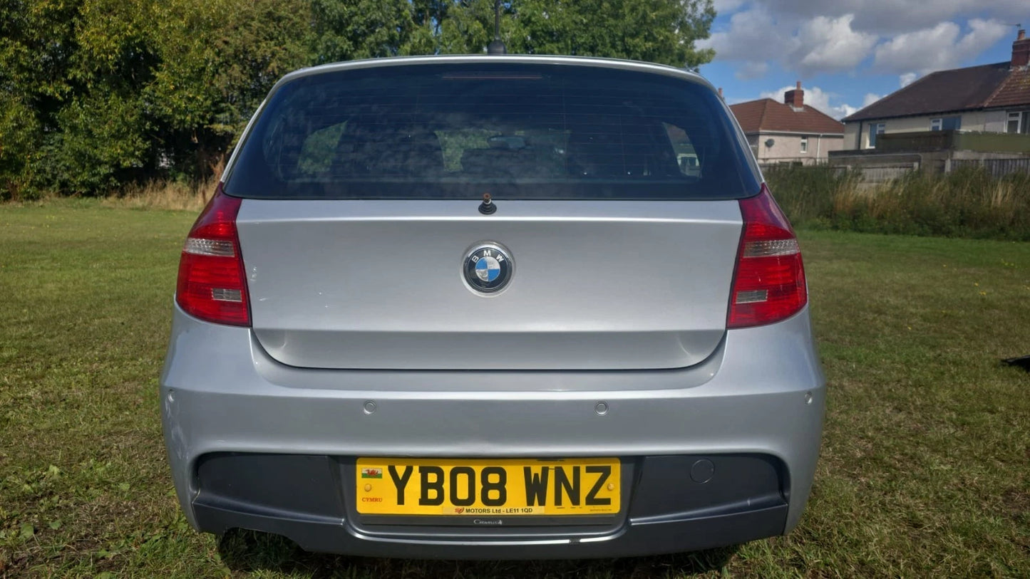 BMW 1 Series E87 E81 118d 2008 silver dismantling breaking all parts available
