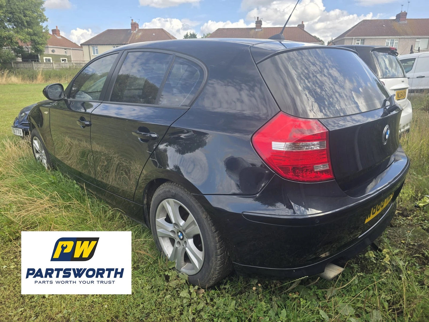 BMW 1 Series E87 E81 118d 2008 black dismantling breaking all parts available